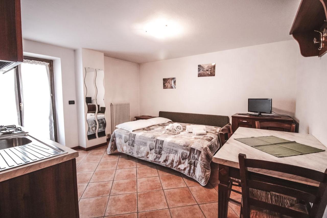 Residence Aquila - Mono Punta Valnera Brusson Extérieur photo